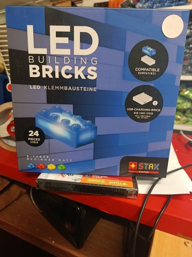 Light stax 12025 - stax, ls-12025