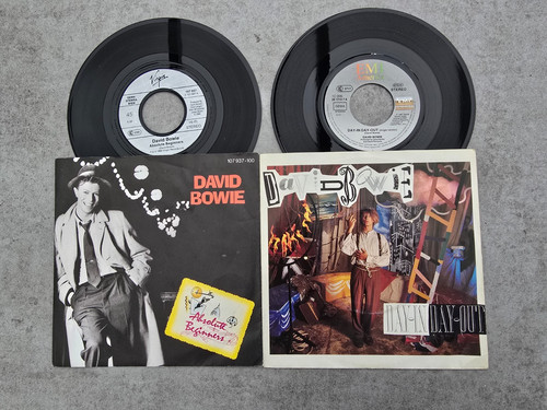 David bowie - -,